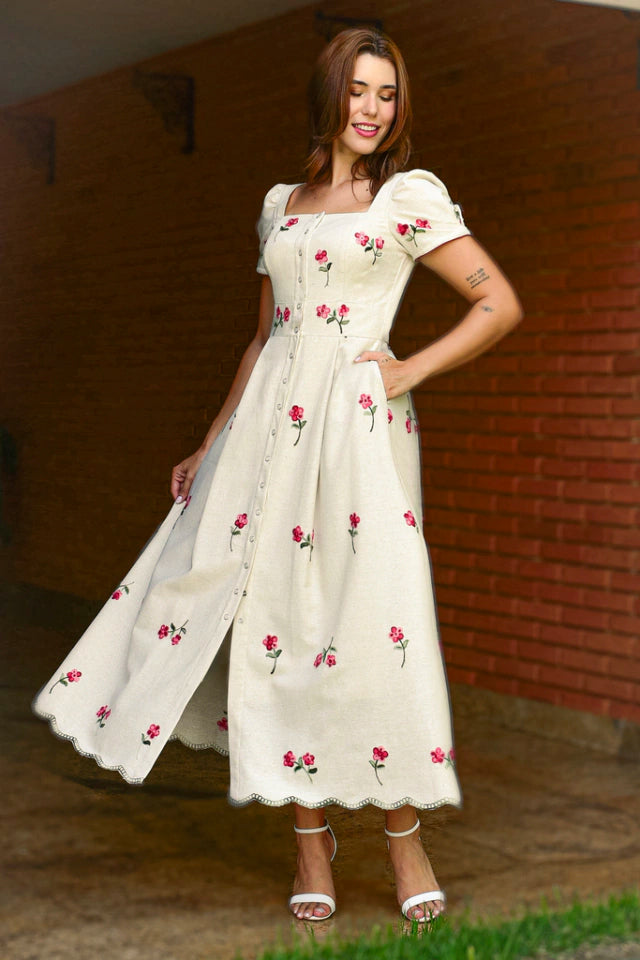 Vestido Pétalas