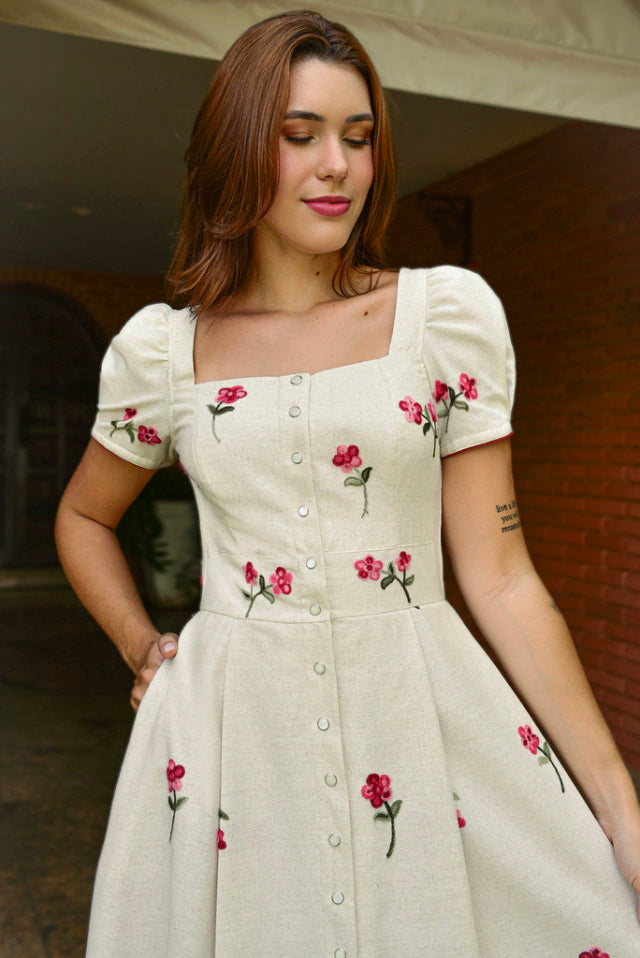 Vestido Pétalas