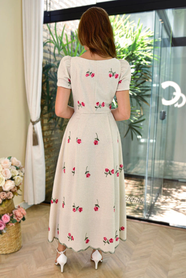 Vestido Pétalas