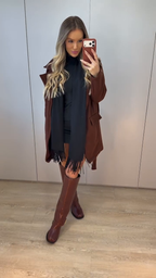 Casaco Sobre Tudo com Lenço