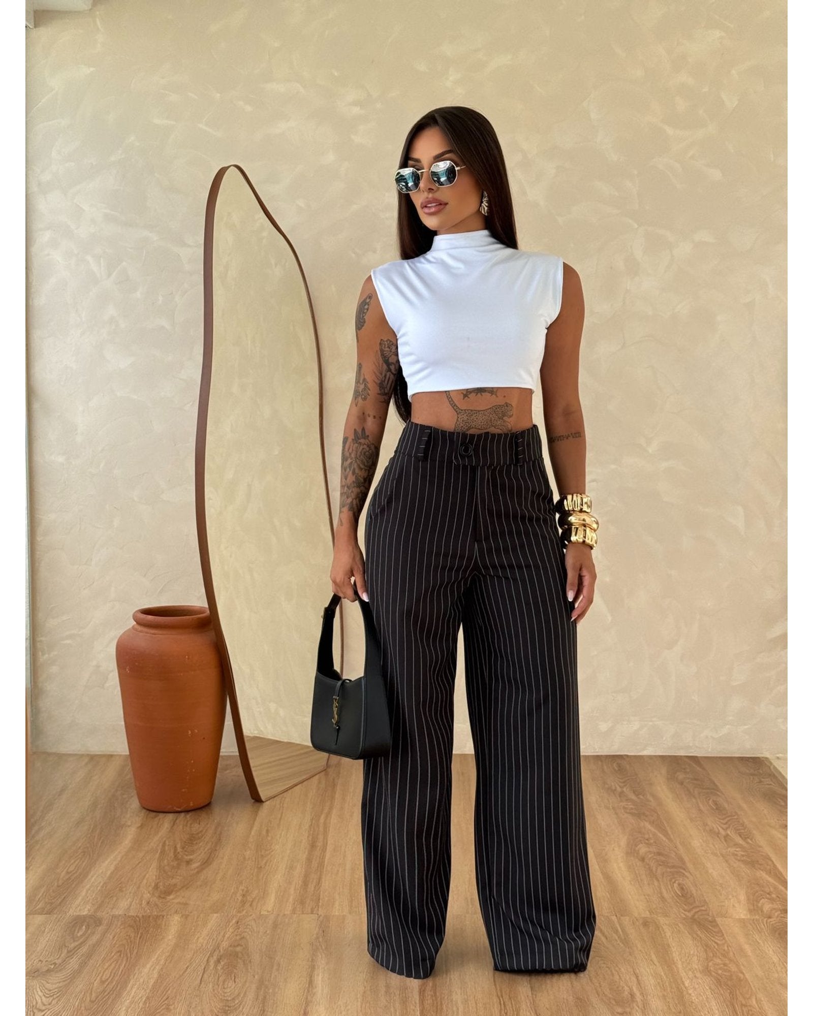 Calça Pantalona risca de Giz