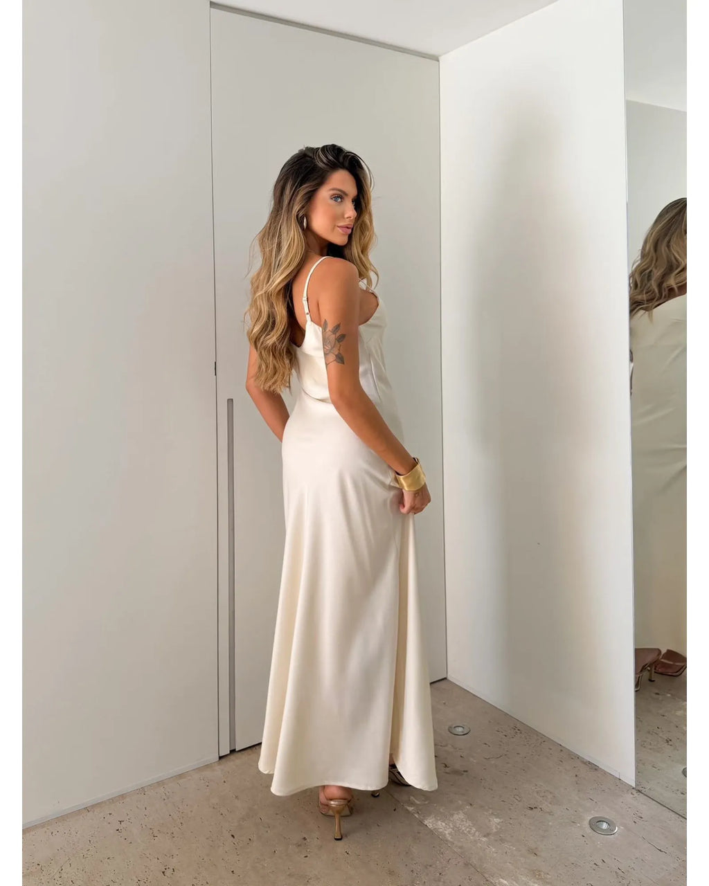Vestido cetim Zaya